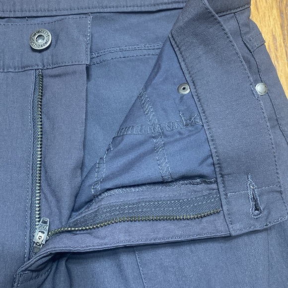 Simon chang dark gray straight leg microtwill trouser Pants size 14 - Picture 9 of 9